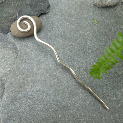 Hairpin spiral